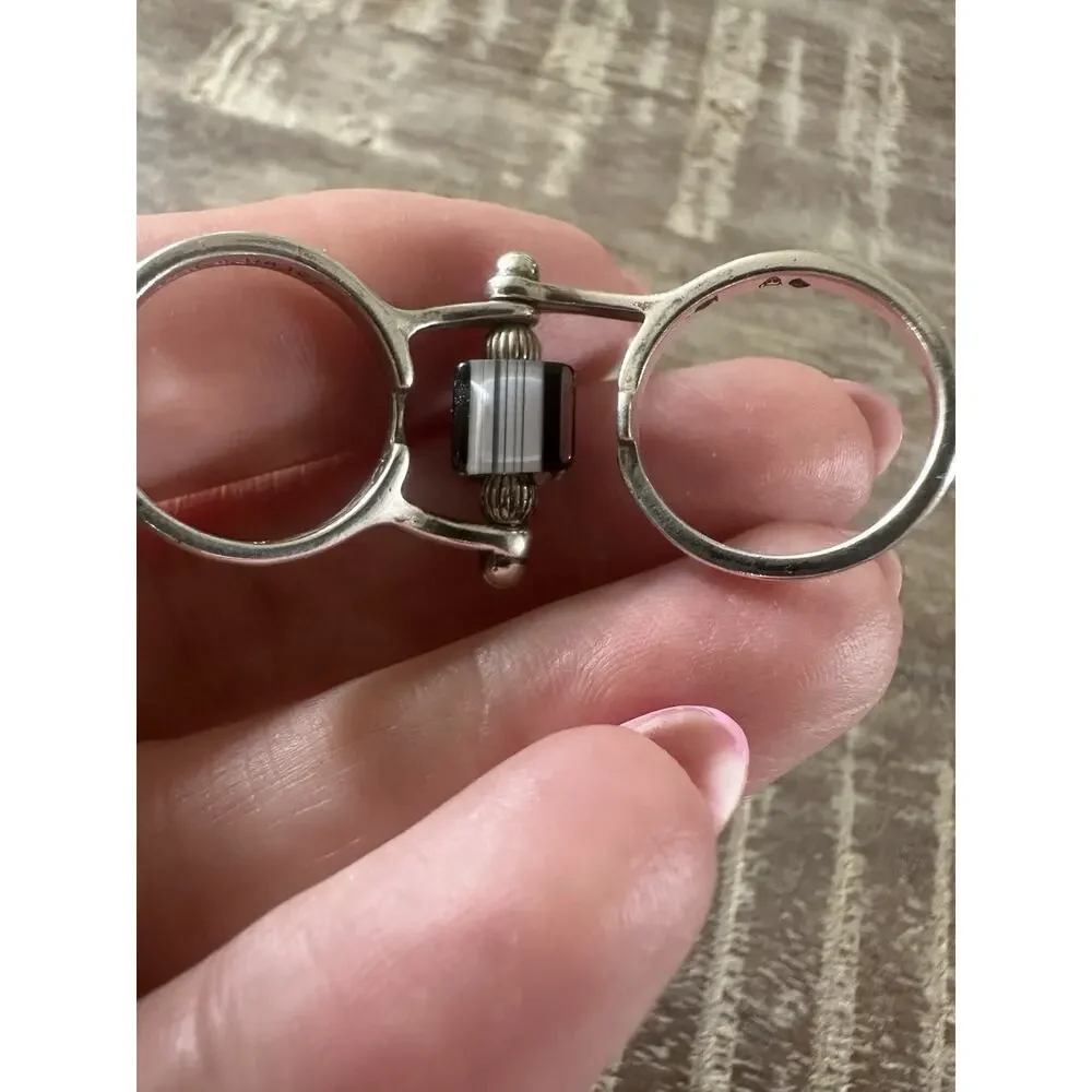 Unique Vintage Designer Sterling Silver Size 6 Glass Geometric Center